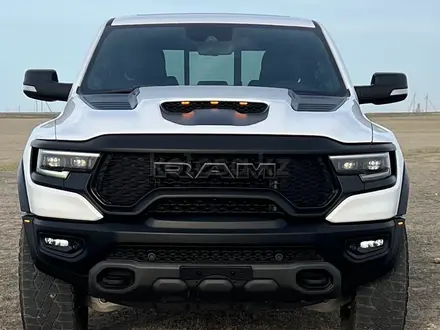 Dodge RAM 2022 года за 65 000 000 тг. в Атырау – фото 3