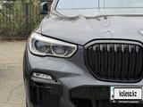 BMW X5 2018 года за 28 500 000 тг. в Семей