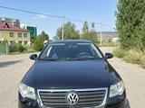 Volkswagen Passat 2006 годаүшін3 800 000 тг. в Алматы