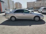 Toyota Camry 2005 годаүшін5 800 000 тг. в Астана – фото 3