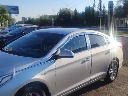 Hyundai Sonata 2015 года за 4 000 000 тг. в Караганда – фото 5
