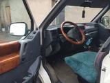 Volkswagen Multivan 1995 года за 3 500 000 тг. в Караганда – фото 3