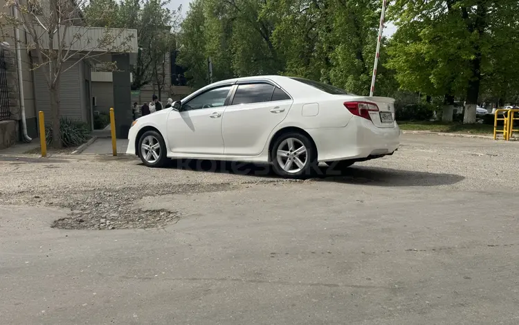 Toyota Camry 2014 годаүшін8 200 000 тг. в Шымкент