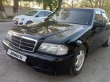 Mercedes-Benz C 200 1996 года за 1 800 000 тг. в Тараз