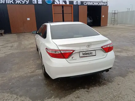 Toyota Camry 2015 года за 7 200 000 тг. в Атырау – фото 3