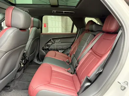 Land Rover Range Rover Sport Dynamic HSE 2026 года за 111 398 000 тг. в Алматы – фото 13