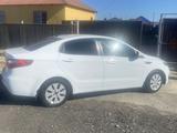 Kia Rio 2014 годаfor4 400 000 тг. в Атырау – фото 3