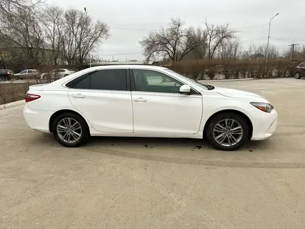 Toyota Camry 2015 года за 6 500 000 тг. в Уральск – фото 3