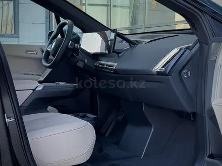 BMW iX 2023 года за 64 428 000 тг. в Усть-Каменогорск – фото 12