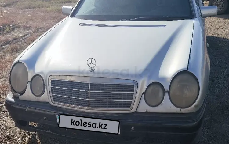 Mercedes-Benz E 220 1996 года за 1 000 000 тг. в Кокшетау