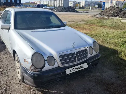 Mercedes-Benz E 220 1996 года за 1 000 000 тг. в Кокшетау – фото 4