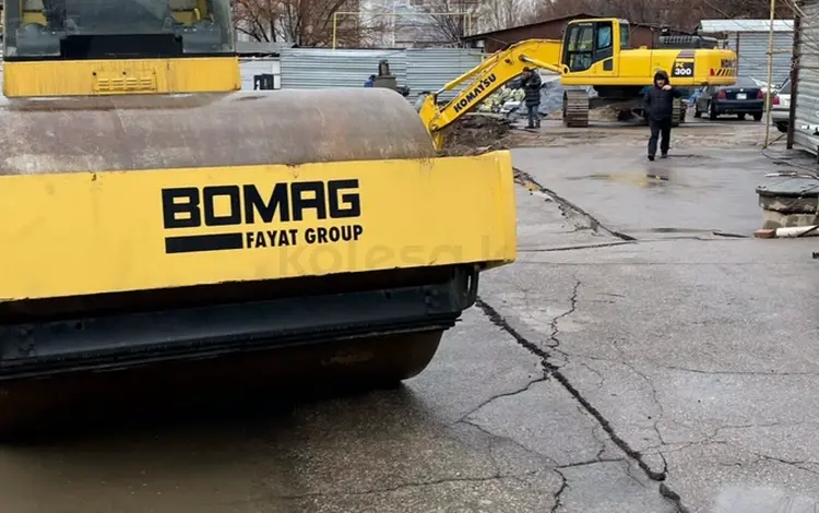 Каток Bomag BW 219 DH-4 20 тонн в Алматы