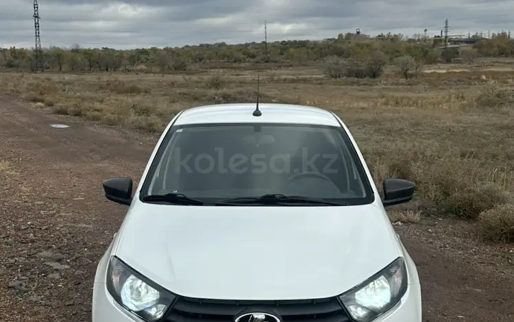 ВАЗ (Lada) Granta 2190 2020 года за 3 000 000 тг. в Караганда