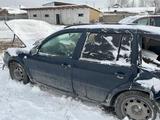 Volkswagen Golf 2002 года за 400 000 тг. в Алматы – фото 3