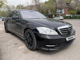 Mercedes-Benz S 500 2011 года за 12 600 000 тг. в Алматы – фото 3