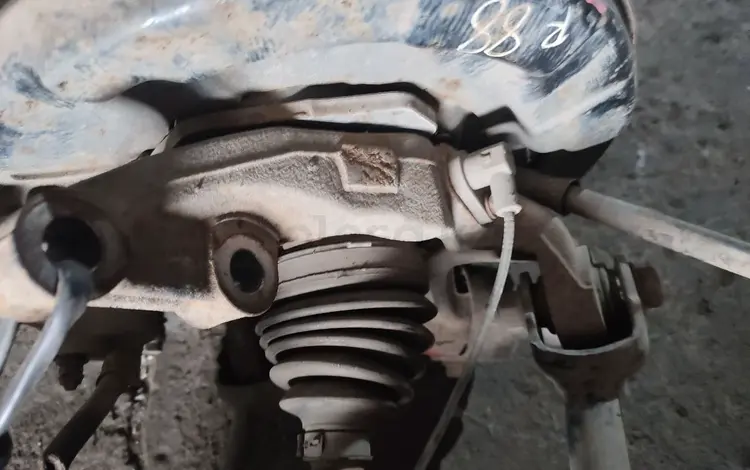 Цапфа со ступицей задняя для Toyota Highlander за 45 000 тг. в Алматы