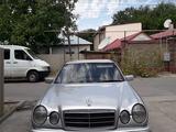 Mercedes-Benz E 230 1997 годаfor2 400 000 тг. в Шымкент