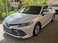 Toyota Camry 2020 года за 13 500 000 тг. в Алматы – фото 3