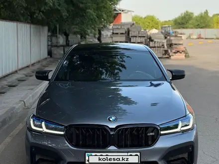 BMW 530 2017 года за 15 800 000 тг. в Алматы