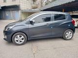 Chevrolet Spark 2022 года за 6 800 000 тг. в Шымкент – фото 2