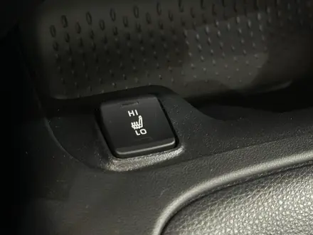 Toyota Corolla Comfort CVT 2025 года за 12 690 000 тг. в Алматы – фото 22