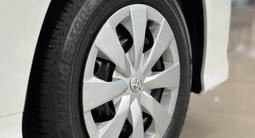 Toyota Corolla Comfort CVT 2025 года за 13 890 000 тг. в Алматы – фото 4