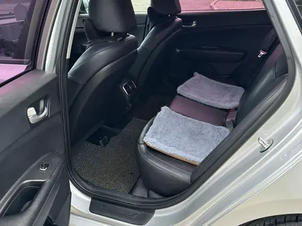 Kia K5 2016 года за 7 000 000 тг. в Астана – фото 2
