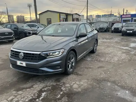 Volkswagen Jetta 2018 года за 6 950 000 тг. в Уральск – фото 2