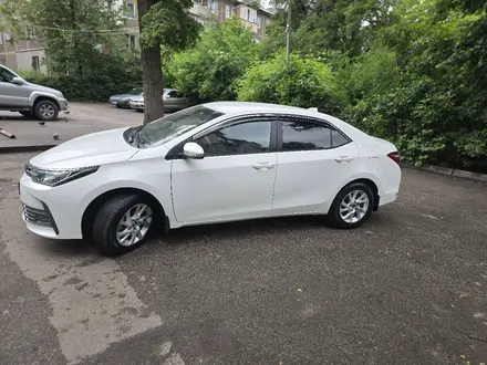 Toyota Corolla 2017 года за 6 300 000 тг. в Алматы – фото 4