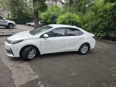 Toyota Corolla 2017 года за 6 300 000 тг. в Алматы – фото 13