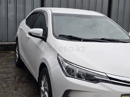 Toyota Corolla 2017 года за 6 300 000 тг. в Алматы – фото 15