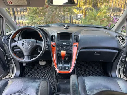 Lexus RX 300 2001 года за 5 700 000 тг. в Тараз – фото 6