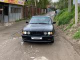 BMW 520 1994 года за 900 000 тг. в Алматы – фото 5