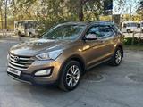 Hyundai Santa Fe 2014 года за 8 100 000 тг. в Актобе