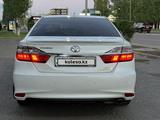 Toyota Camry 2015 года за 10 000 000 тг. в Астана – фото 5