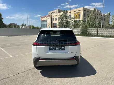 Toyota RAV4 Luxe+ HEV 2026 года за 28 990 000 тг. в Актобе – фото 8