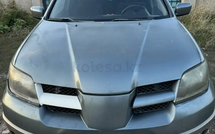 Mitsubishi Outlander 2003 годаүшін2 500 000 тг. в Алматы