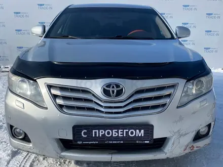 Toyota Camry 2011 года за 5 200 000 тг. в Усть-Каменогорск – фото 2