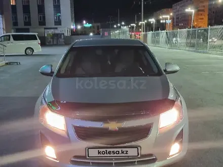 Chevrolet Cruze 2014 года за 4 999 999 тг. в Атырау – фото 4