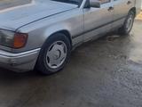 Mercedes-Benz E 230 1988 годаfor1 150 000 тг. в Шымкент – фото 2