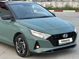 Hyundai i20 2023 годаfor8 250 000 тг. в Караганда – фото 5