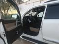 Toyota Land Cruiser 2008 года за 15 000 000 тг. в Актобе – фото 11
