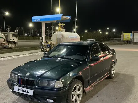 BMW 318 1994 года за 350 000 тг. в Астана – фото 6