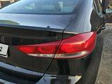 Hyundai Elantra 2017 года за 4 700 000 тг. в Актобе – фото 5