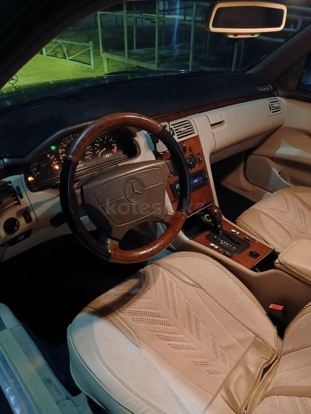 Mercedes-Benz E-Class, 1997