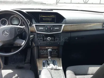 Mercedes-Benz E 250 2009 года за 7 200 000 тг. в Караганда – фото 10