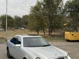 Mercedes-Benz E 280 1997 года за 2 390 000 тг. в Алматы – фото 3