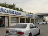Mercedes-Benz E 280 1997 года за 2 390 000 тг. в Алматы – фото 5