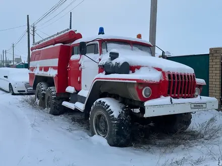 Урал  5557 1997 года за 7 500 000 тг. в Актобе