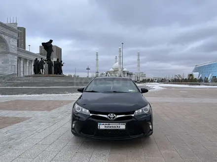 Toyota Camry 2015 года за 8 600 000 тг. в Астана